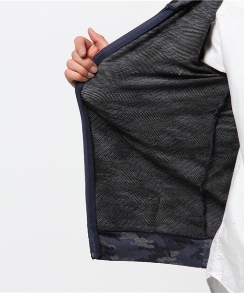 VENCEEXCHANGE（ヴァンスエクスチェンジ）の「カモフラジャガードZIPパーカー           （パーカー・メンズ・シルバー/ネイビー・SMALL/LARGE/MEDIUM）」の11枚目の写真