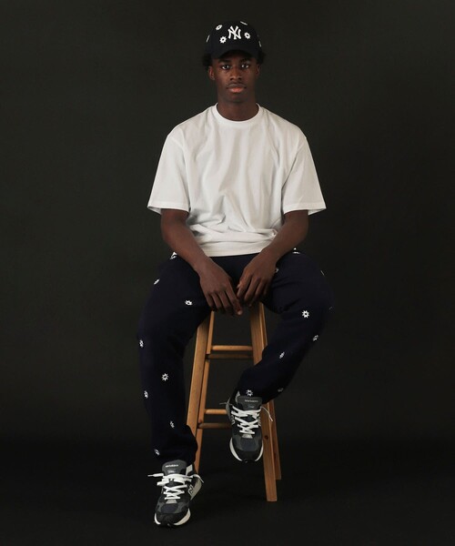 Firsthand（ファーストハンド）の「NICK GEAR / ニックギア SP Flower SWEAT PANT / 別注フラワー