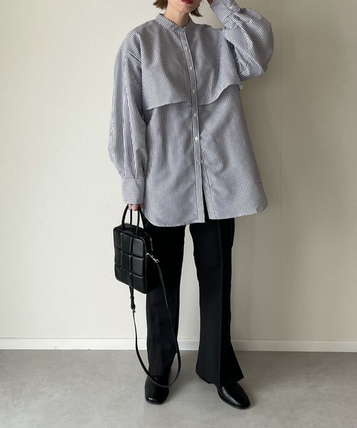 y/m by misato(イムバイミサト)の「ストライプケープシャツ(シャツ/ブラウス・レディース・ブラック/ブルー/グリーン・FREE)」の18枚目の写真