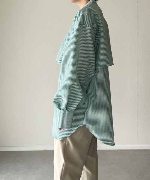 y/m by misato(イムバイミサト)の「ストライプケープシャツ(シャツ/ブラウス・レディース・ブラック/ブルー/グリーン・FREE)」の13枚目の写真