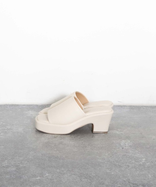 archives(アルシーヴ)の「厚底ミュール(サンダル・レディース・ブラック/アイボリー/ミント・MEDIUM/LARGE)」の2枚目の写真