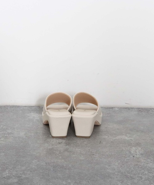 archives(アルシーヴ)の「厚底ミュール(サンダル・レディース・ブラック/アイボリー/ミント・MEDIUM/LARGE)」の4枚目の写真