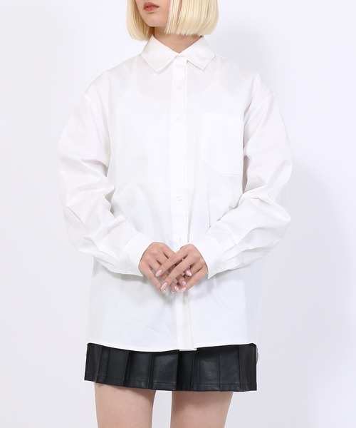 PUNYUS(プニュズ)の「無地長袖シャツ(シャツ/ブラウス・レディース・ホワイト・1/2/4/3)」の1枚目の写真