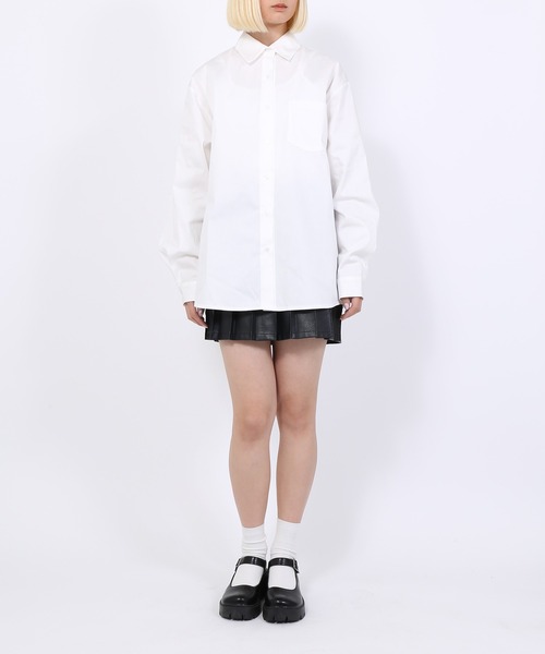 PUNYUS(プニュズ)の「無地長袖シャツ(シャツ/ブラウス・レディース・ホワイト・1/2/4/3)」の2枚目の写真