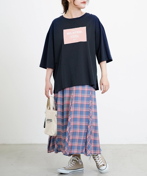 MILKFED.(ミルクフェド)の「SQUARE LOGO TOP(Tシャツ/カットソー・レディース・ホワイト/ネイビー/ライトピンク・ONE SIZE)」の21枚目の写真