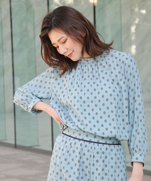 SOUP（スープ）の「◆柄＆無地あり/プロバンスプリントブラウス（シャツ/ブラウス・レディース・ネイビー/ブルー系/ネイビー系/アイボリー/グレー・11/15 /13/09/07）」の5枚目の写真