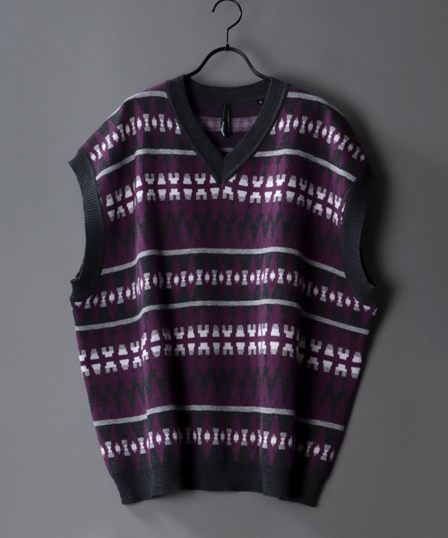 SITRY（シトリー）の「Big silhouette Patterned Knit vest/ビッグシルエット 総柄 ニットベスト（ベスト・メンズ・チャコールグレー/グリーン/グリーン系その他/ベージュ系その他2/グリーン系その他3/ベージュ/ベージュ系その他/グレー系その他3/グリーン系その他2/ブラック/グレー系その他/グレー系その他2・XL/L/M）」の3枚目の写真