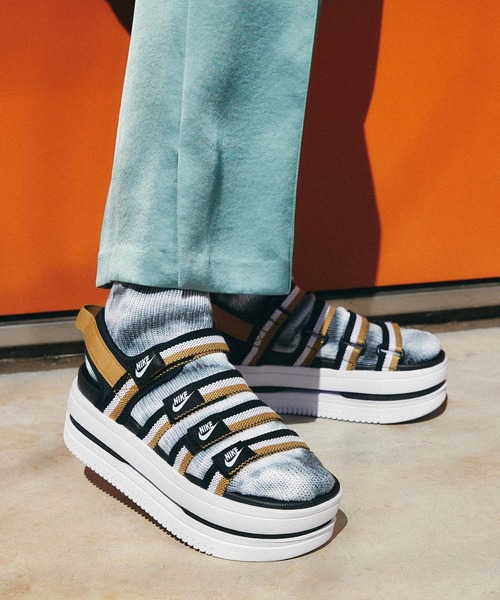 ナイキアイコンクラシックウィメンズサンダル/厚底/NikeIconClassicWomen'sSandals