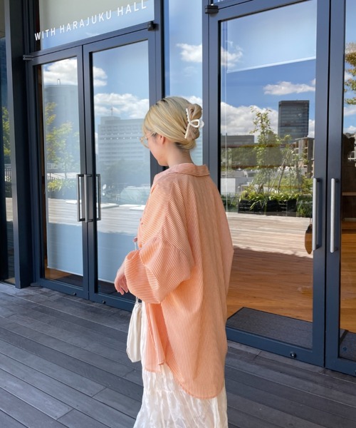 WEGO(ウィゴー)の「WEGO/シアーボリュームスリーブシャツ(シャツ/ブラウス・レディース・ブラック/オフホワイト/ピンク/ライトイエロー/ベージュ系その他2/グリーン系その他2/ブルー系その他4/ライトパープル/グリーン/オレンジ系その他5/ブラウン・FREE)」の22枚目の写真