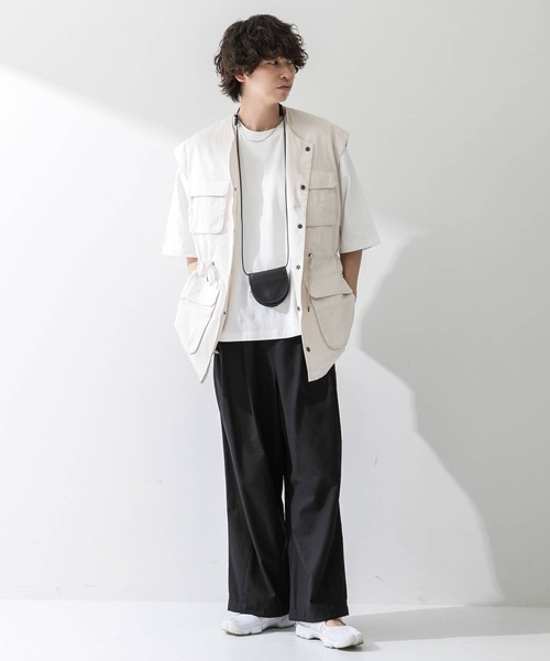 SENSE OF PLACE by URBAN RESEARCH(センスオブプレイスバイアーバンリサーチ)の「『ユニセックス』マルチポケットミリタリーベスト(ベスト・メンズ・ライトカーキ/ブラック/ライトベージュ・LARGE/MEDIUM)」の17枚目の写真