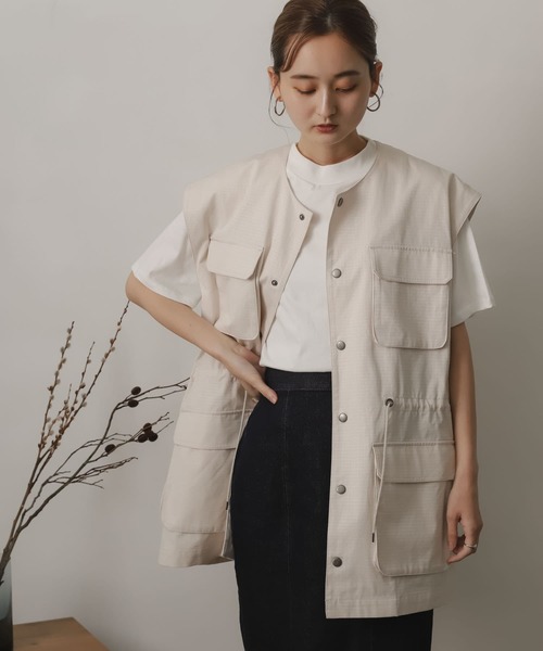 SENSE OF PLACE by URBAN RESEARCH(センスオブプレイスバイアーバンリサーチ)の「『ユニセックス』マルチポケットミリタリーベスト(ベスト・メンズ・ライトカーキ/ブラック/ライトベージュ・LARGE/MEDIUM)」の18枚目の写真