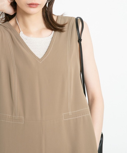 KBF（ケイビーエフ）の「ガーター編みホルターニット（ニット/セーター・レディース・カーキ/グレー系その他/ベージュ系その他・ONE）」の2枚目の写真