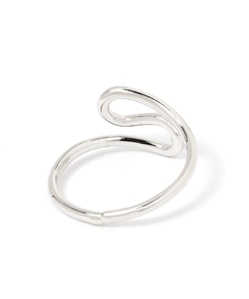 LAKOLE（ラコレ）の「ラインカーブリング / 266207（リング・レディース・その他1/その他2・FREE）」の3枚目の写真