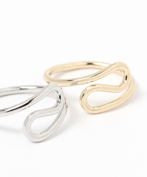 LAKOLE（ラコレ）の「ラインカーブリング / 266207（リング・レディース・その他1/その他2・FREE）」の4枚目の写真