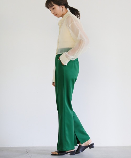 select MOCA（セレクトモカ）の「ポンチピンタック裾スリットパンツ（スラックス・レディース・ブラック/レッド/グリーン・SMALL/MEDIUM）」の15枚目の写真