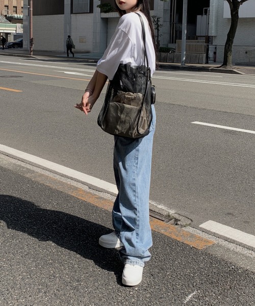 LVEU.(ラブユ.)の「Print over T-shirt / プリントオーバーTシャツ(Tシャツ/カットソー・レディース・ブラック/ホワイト・FREE)」の15枚目の写真