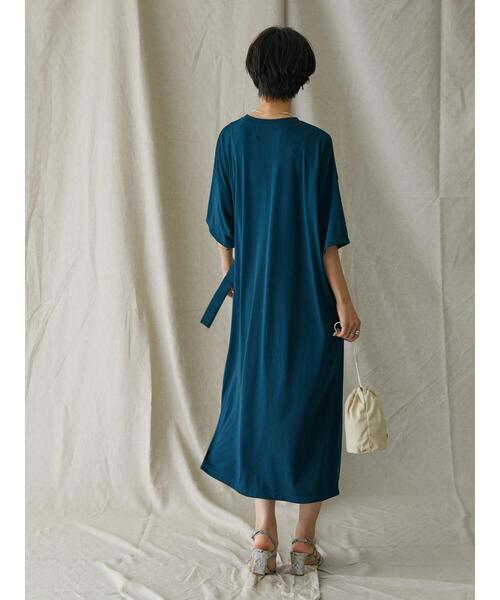 【美品】ダブルベルトカットアウトワンピース ダブルベルトカットアウトワンピース – pium