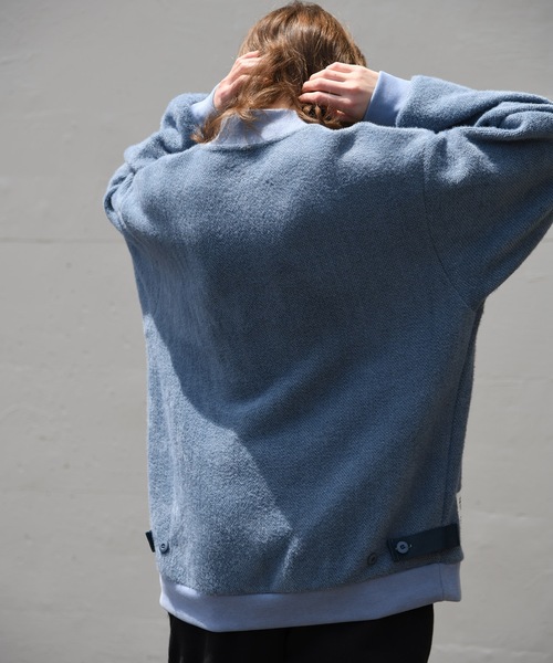 SUPERTHANKS（スーパーサンクス）の「リブモックネックオーバーサイズカットソー ビッグシルエット（ユニセックス）BRUSHED RIB MOCKNECK（ニット/セーター・メンズ・ブルー/ブラック/オフホワイト・S/M/L）」の9枚目の写真
