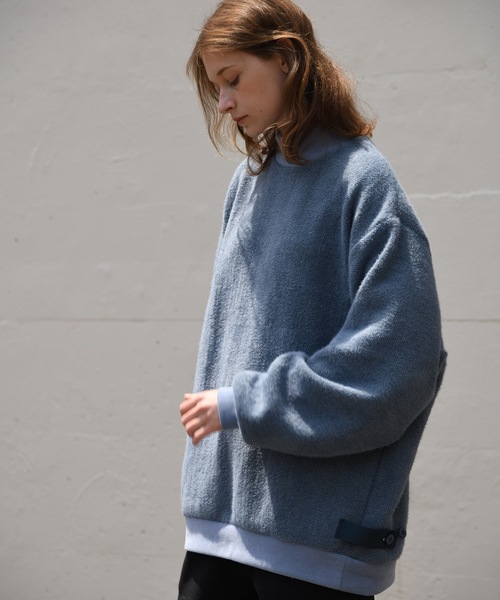SUPERTHANKS（スーパーサンクス）の「リブモックネックオーバーサイズカットソー ビッグシルエット（ユニセックス）BRUSHED RIB MOCKNECK（ニット/セーター・メンズ・ブルー/ブラック/オフホワイト・S/M/L）」の10枚目の写真