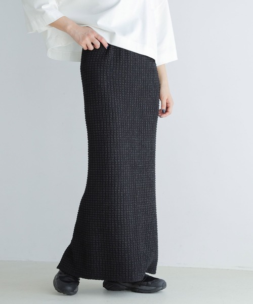 yuw（ユウ）の「フクレジャガードタイトスカート　349510（スカート・レディース・アイボリー/ブラック/ピンク/パープル/ブラック系その他・FREE）」の4枚目の写真