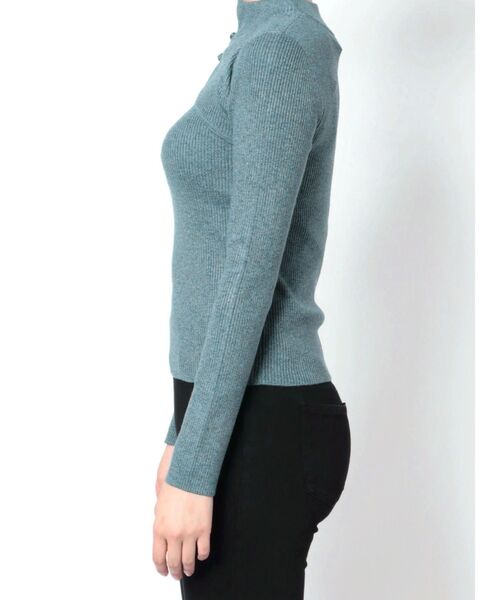 MURUA（ムルーア）の「チャイナタイトニット（ニット/セーター・レディース・ブラック/グレー/ブルー/モカ・FREE）」の11枚目の写真