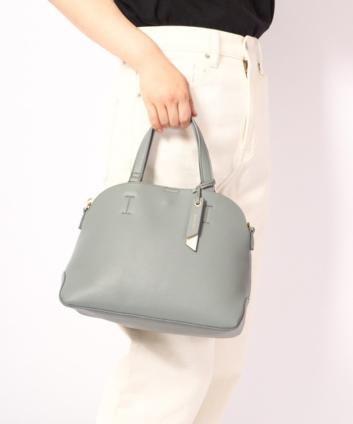 Legato Largo(レガートラルゴ)の「Legato Largo 軽量フェイクレザー2WAYショルダーバッグ(ショルダーバッグ・レディース・ブラック/アイボリー/グレイッシュベージュ/ブルーグレー・FREE)」の18枚目の写真