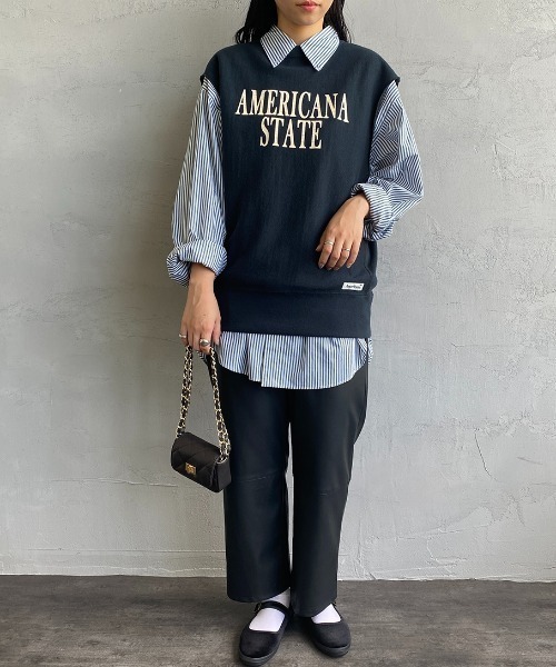 AMERICANA（アメリカーナ）の「[Americana×JEANS FACTORY/アメリカーナ×ジーンズファクトリー] 別注 AMERICAN STATE ロゴプリントスウェットベスト（ベスト・レディース・アイボリー/スミクロ/パープル・ONE SIZE）」の5枚目の写真