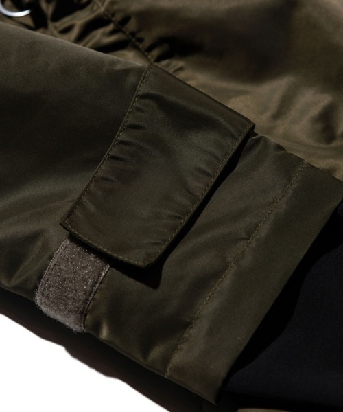 glamb（グラム）の「Photographer Mountain Parka / フォトグラファーマウンテンパーカー（マウンテンパーカー・メンズ・カーキ/ブラック・M/S/L）」の14枚目の写真