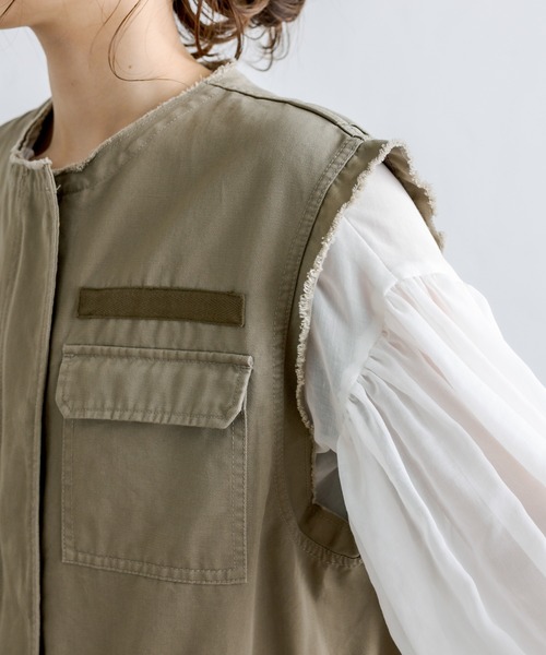 PUAL CE CIN（ピュアルセシン）の「ミリタリーベスト／ジレ（ミリタリージャケット・レディース・カーキ/ベージュ/ブラック・FREE）」の12枚目の写真