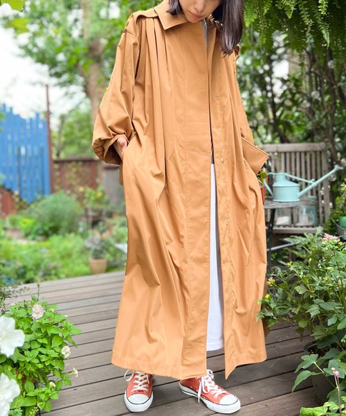 AVIE（アビィ）の「【AVIE×LUCA】ボリュームスリーブコートドレス（ステンカラーコート・レディース・キャメル・38）」の14枚目の写真