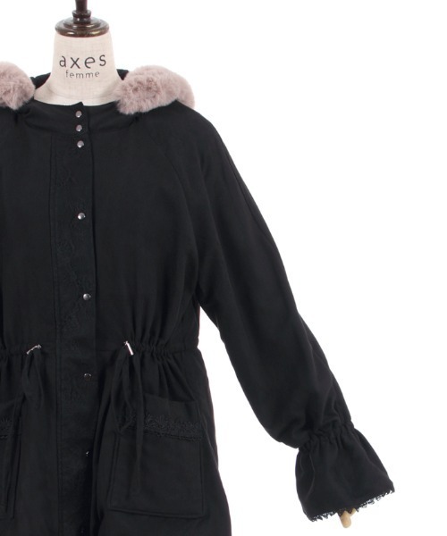 axes femme（アクシーズファム）の「フード付ミドル丈モッズコート（モッズコート・レディース・ブラック/ベージュ/カーキ・MEDIUM/LARGE）」の7枚目の写真