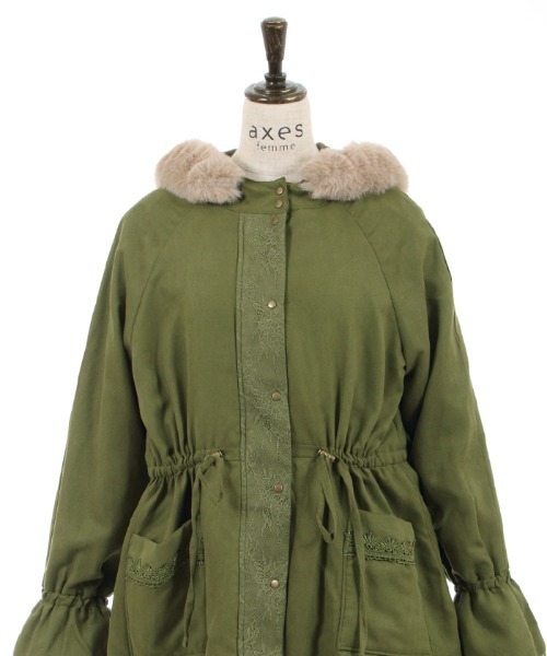 axes femme（アクシーズファム）の「フード付ミドル丈モッズコート（モッズコート・レディース・ブラック/ベージュ/カーキ・MEDIUM/LARGE）」の18枚目の写真