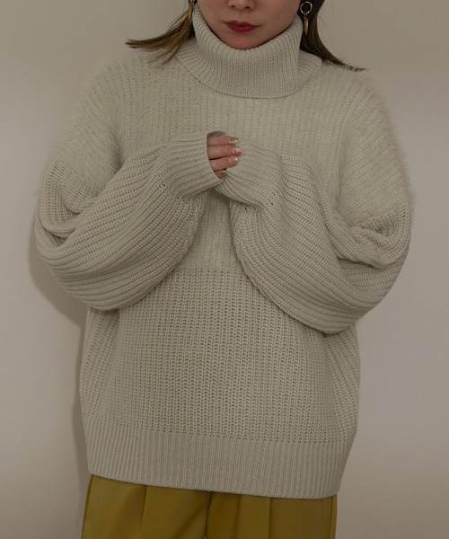 Fashion Letter（ファッションレター）の「5G シャギー使いタートルプルオーバー（ニット/セーター・レディース・ライトベージュ/ブラック/オフホワイト/パープル・M）」の15枚目の写真