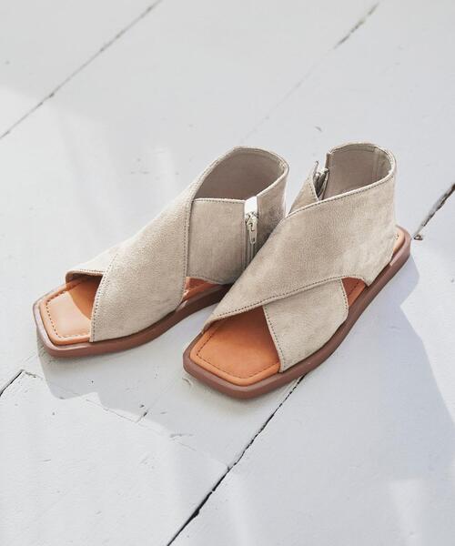 coen(コーエン)の「スクエアトゥクロスブーツサンダル(サンダル・レディース・ベージュ/ダークグレー/オレンジ系その他・S/M/L/XL)」の5枚目の写真