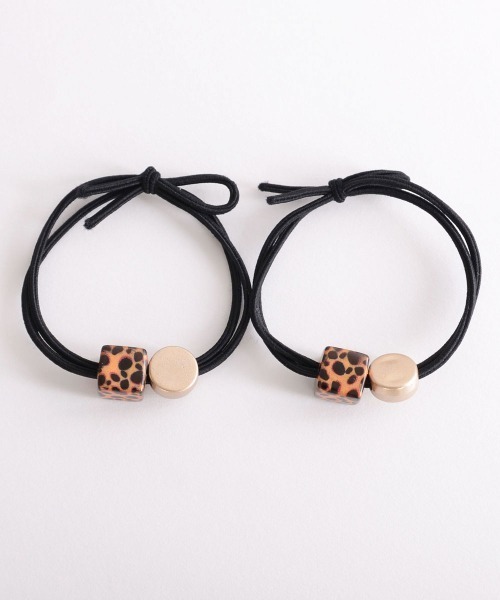 VIBGYOR Women（ヴィブジョー　ウィメン）の「【float】ヒョウ柄キューブ＆スマイル ヘアゴム【2個セット】（ヘアゴム・レディース・レオパード・FREE）」の2枚目の写真