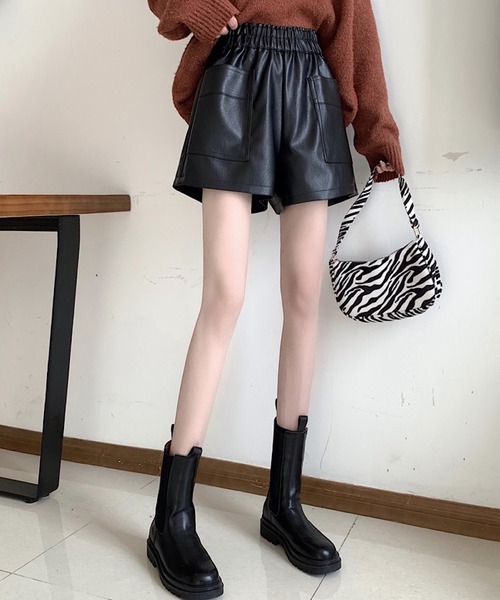 shopnikoniko(ショップニコニコ)の「ハイウエスト ショートパンツ(その他パンツ・レディース・ブラック・フリー)」の2枚目の写真
