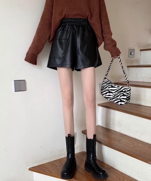 shopnikoniko(ショップニコニコ)の「ハイウエスト ショートパンツ(その他パンツ・レディース・ブラック・フリー)」の14枚目の写真