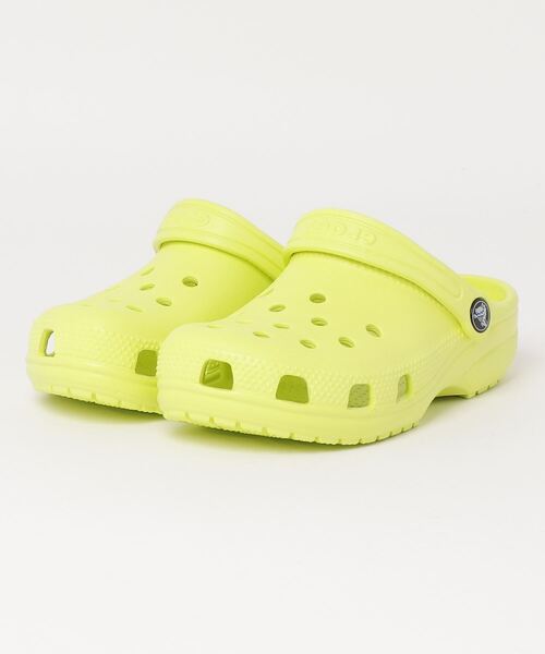 FREAK'S STORE(フリークスストア)の「crocs/クロックス Classic Clog K/クラシッククロッグK(サンダル・レディース・レモンイエロー/サックスブルー/ライトピンク・19/20.0cm/21.0cm/18)」の1枚目の写真