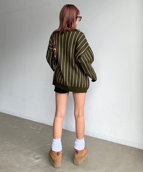 SHAGGIE（シャギー）の「サガラ刺繍オーバーストライプニット