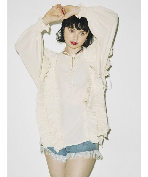 jouetie（ジュエティ）の「ボリュームスリーブ2WAYフリルブラウス（シャツ/ブラウス・レディース・ブラック/レッド/オフホワイト・MEDIUM）」の13枚目の写真