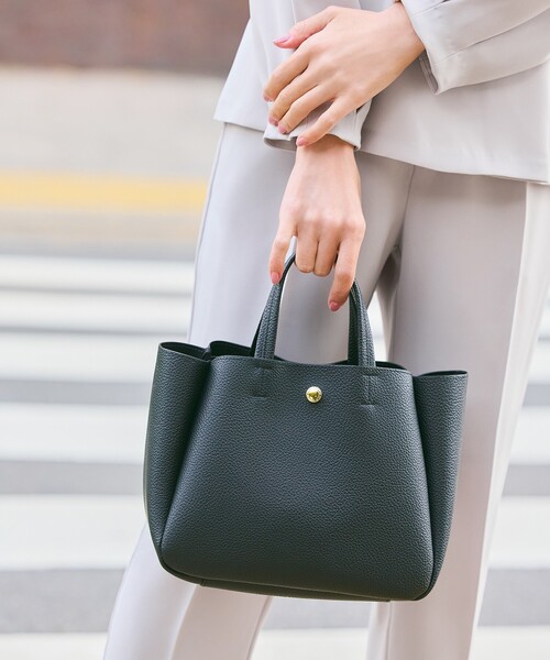 OPAQUE.CLIP(オペークドットクリップ)の「◆4ポケット トートバッグ【軽量/2WAY】(トートバッグ・レディース・ベージュ/ライトグリーン/グレー/ブラック/ブラック系1/グレー系1/ブルー系6・00)」の1枚目の写真