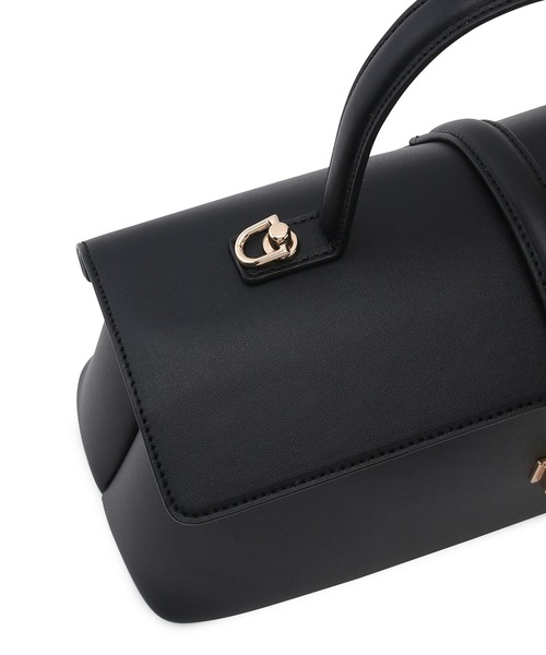 VIS（ビス）の「【軽量】【2WAY】ひねり金具ワンハンドルショルダーバッグ（ハンドバッグ・レディース・ブラック/キナリ/ベージュ・FREE）」の16枚目の写真