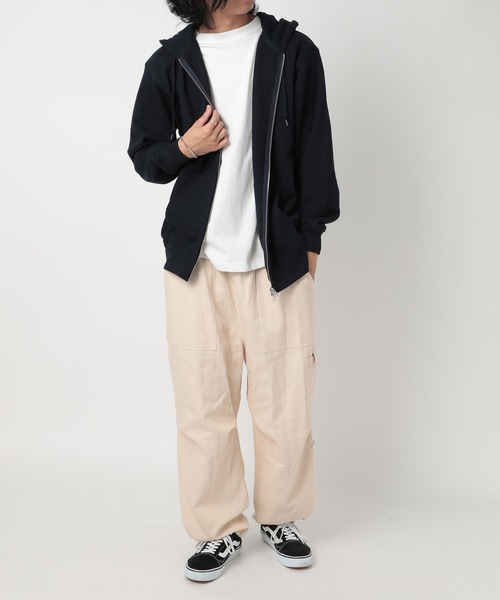 United Athle(ユナイテッドアスレ)の「【United Athle】12.7オンス ヘヴィーウェイト スウェット フルジップ パーカー ダブルジップ 厚手 裏パイル 裏毛 羽織 UV対策 オーバーサイズ 5767(パーカー・メンズ・ネイビー/オフホワイト/グレー/ブラック・S/M/L/XL)」の8枚目の写真