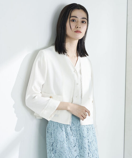 NOLLEY’S（ノーリーズ）の「◇【WEB限定】ウォッシャブルリネンライクフリンジショートジャケット（ノーカラージャケット・レディース・ベージュ/ネイビー/オフホワイト・38/36）」の4枚目の写真