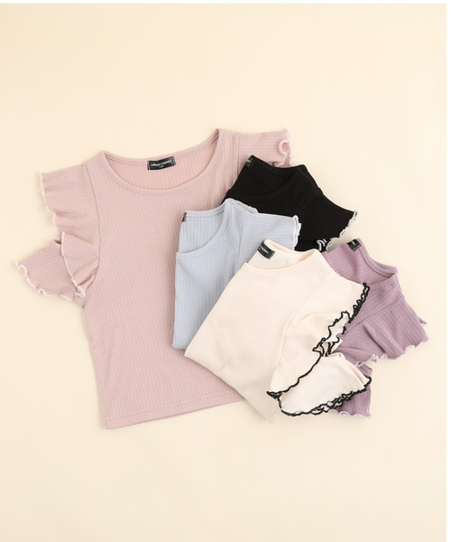 URBAN CHERRY（アーバンチェリー）の「【快適さらリブ素材】リブフリルショルダーカットデザイントップス（Tシャツ/カットソー・キッズ・パープル/アイボリー/ブルー/ピンク/ブラック・110cm/140cm/120cm/130cm/150cm）」の6枚目の写真