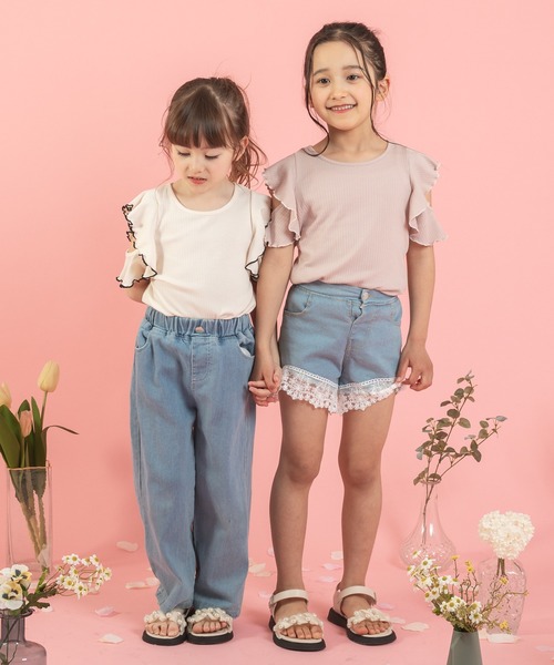 URBAN CHERRY（アーバンチェリー）の「【快適さらリブ素材】リブフリルショルダーカットデザイントップス（Tシャツ/カットソー・キッズ・パープル/アイボリー/ブルー/ピンク/ブラック・110cm/140cm/120cm/130cm/150cm）」の15枚目の写真