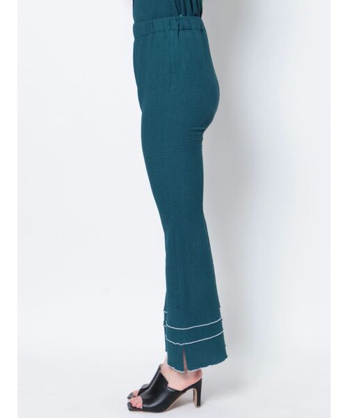 MURUA(ムルーア)の「シャーリングフレアパンツ(その他パンツ・レディース・ブラック/ブルー・FREE)」の8枚目の写真