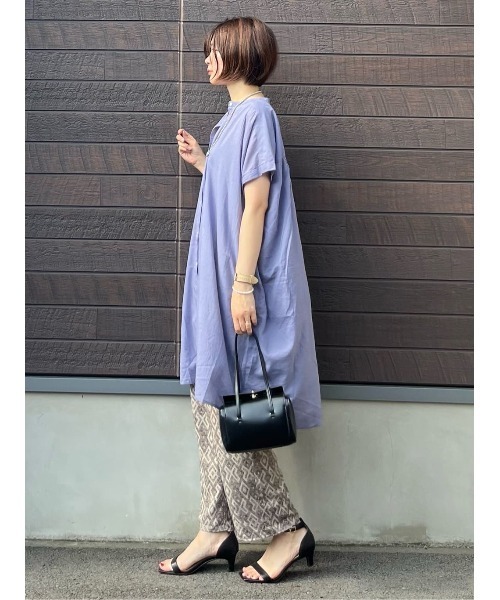 Green Parks(グリーンパークス)の「I ギャザー5分袖チュニック(チュニック・レディース・パープル/オフホワイト/グリーン/ブラック・FREE)」の10枚目の写真