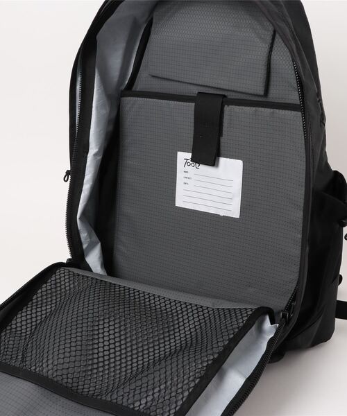 TOOLS(ツゥールズ)の「【 TOOLS / ツールズ 】LOCATION PAK / ロケーションパック(バックパック/リュック・メンズ・ブラック・FREE)」の18枚目の写真