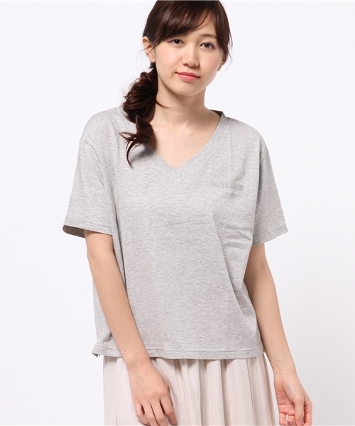 Kastane（カスタネ）の「【Kastane】ドライタッチVネックTEE（Tシャツ/カットソー・レディース・ピンク/オフホワイト/グレー/チャコールグレー/カーキ/ブラック/レッド/ホワイト・FREE）」の6枚目の写真